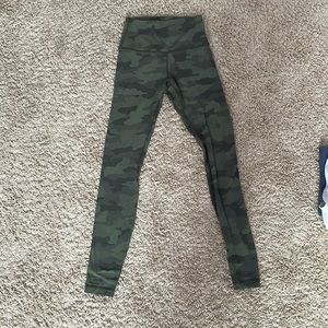 camo lulu leggings